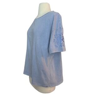 Large C&C‎ California Light Blue Vintage Wash Embroidered T-shirt Beachy Boho